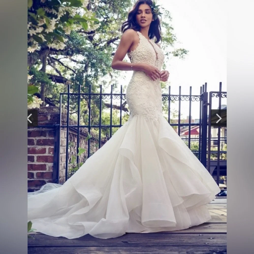 Maggie Sottero Ivory Mermaid Wedding Gown - Picture 1 of 9